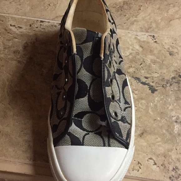 Coach tennis sneaker shoes (Kalyn) - Picture 2 of 6